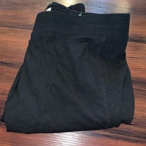 Fitted Black Leggings